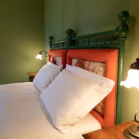 La Ghirlanda Wine Saragano