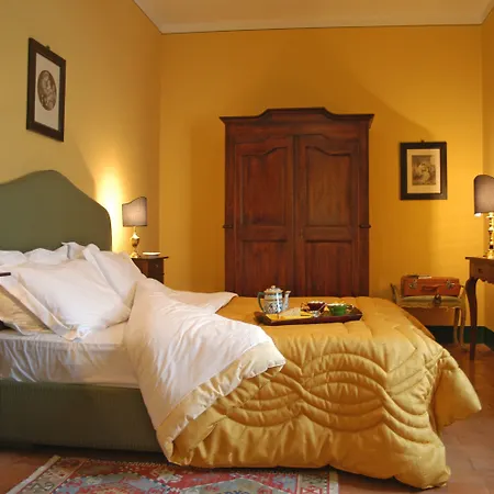 Agroturismo La Ghirlanda Wine Saragano