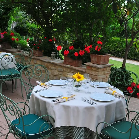 Agroturismo La Ghirlanda Wine *