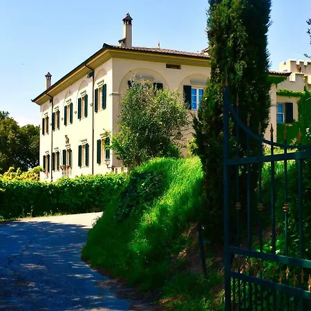 La Ghirlanda Wine Saragano