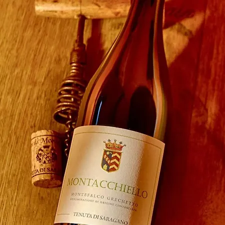 Agroturismo La Ghirlanda Wine Saragano